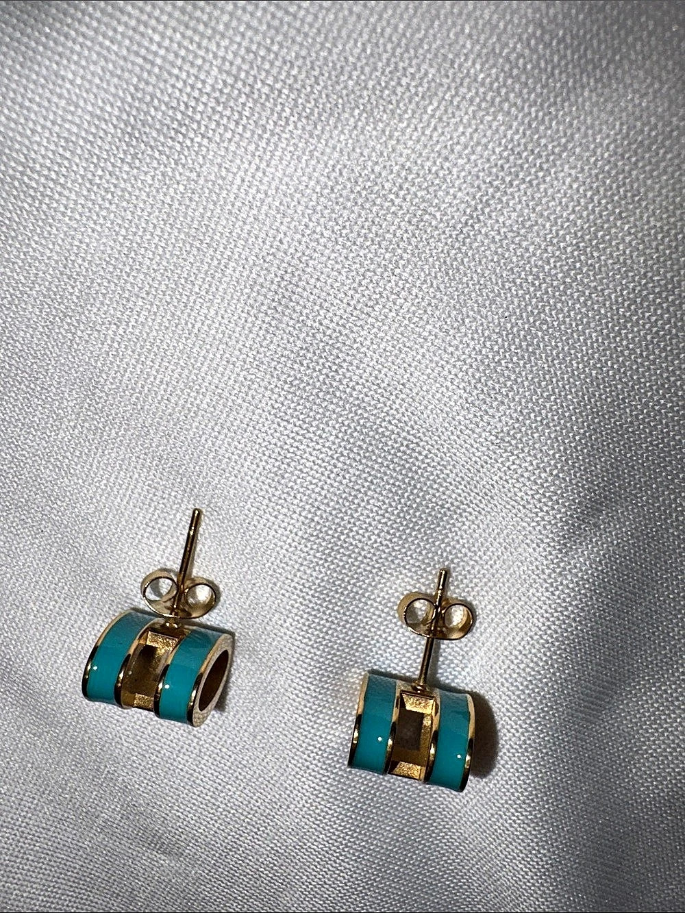 Mini Pop H Earrings Turquoise color & Gold tone